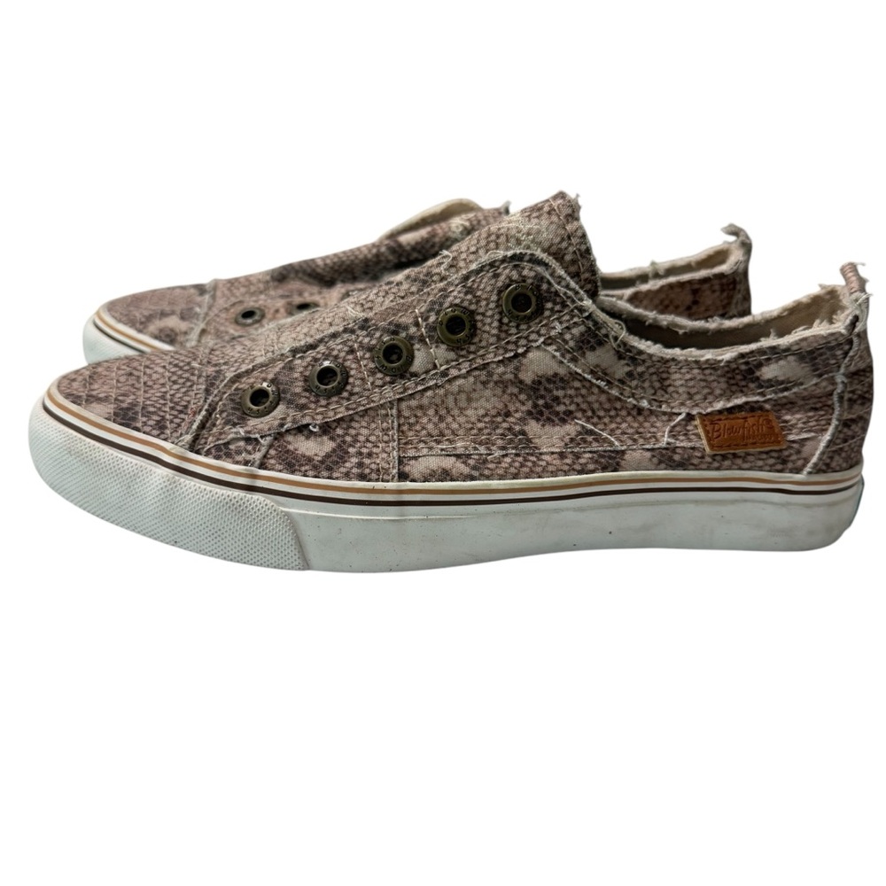 Blowfish Malibu Sneakers size 8.5‎